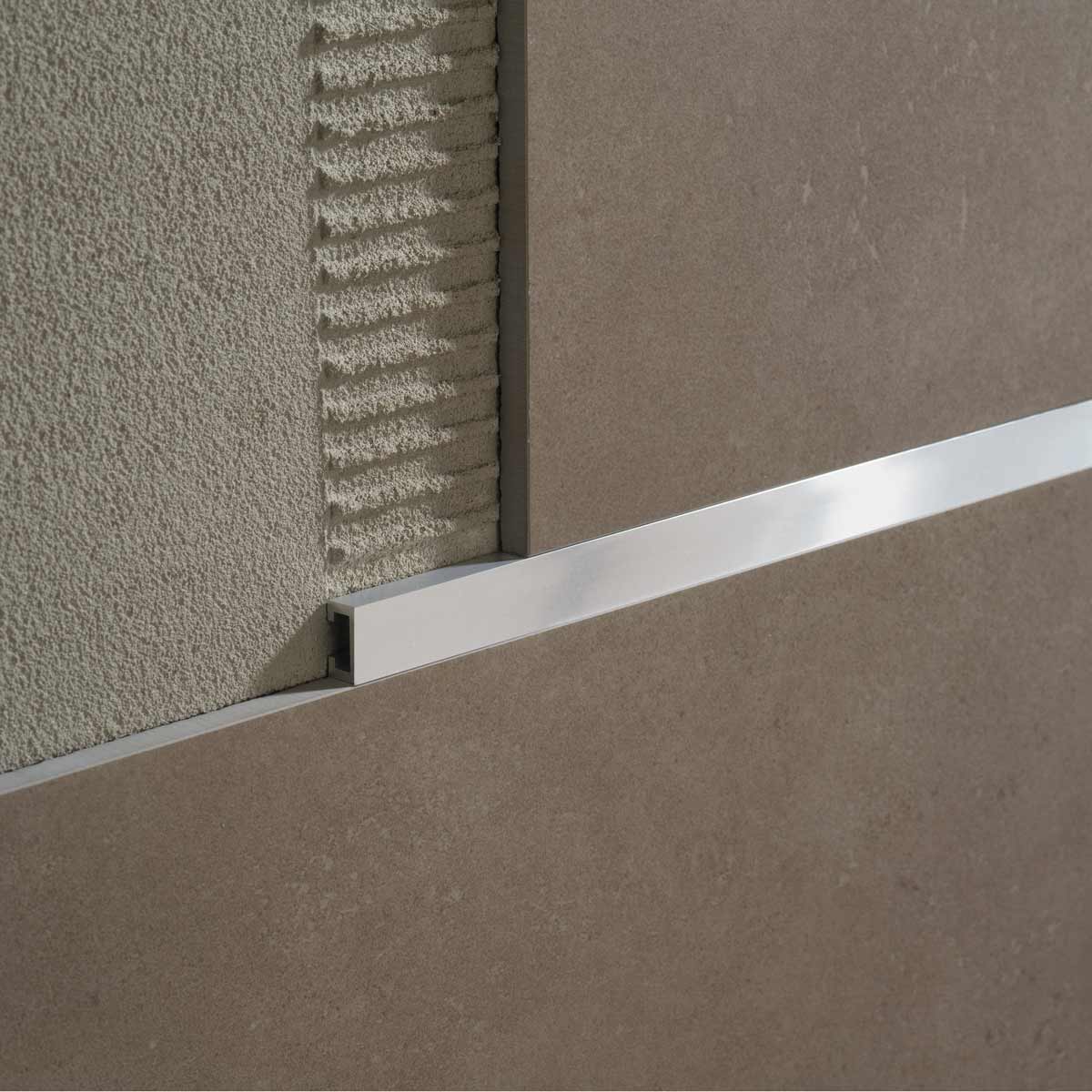 Profili per rivestimenti Profili decorativi per pareti Profilitec Profili per rivestimenti Profili decorativi per pareti Profilitec